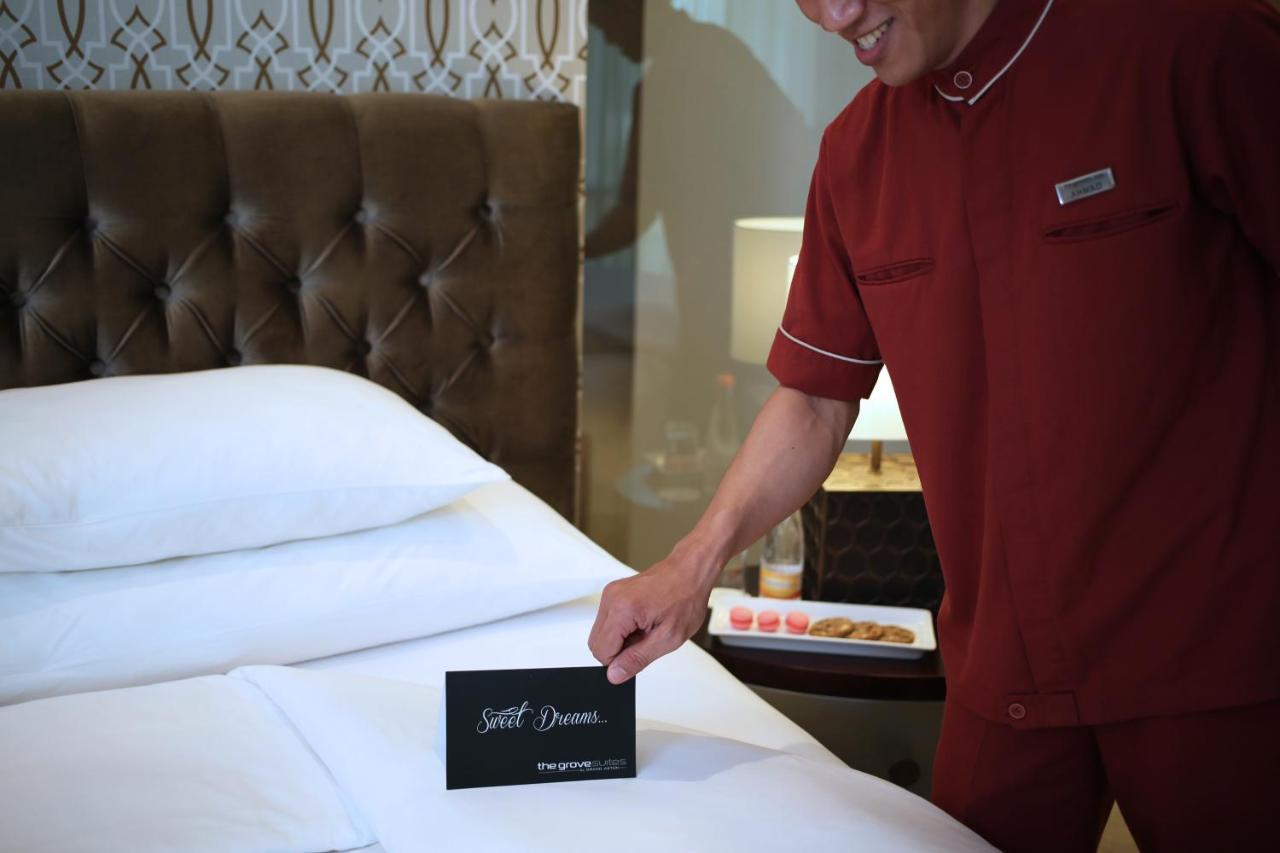 The Grove Suites By Grand Aston Джакарта Екстериор снимка