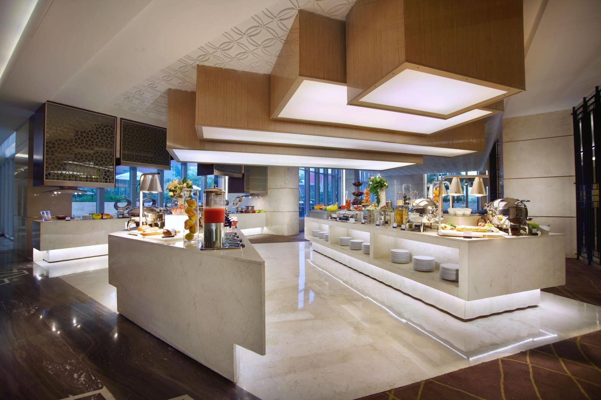 The Grove Suites By Grand Aston Джакарта Екстериор снимка
