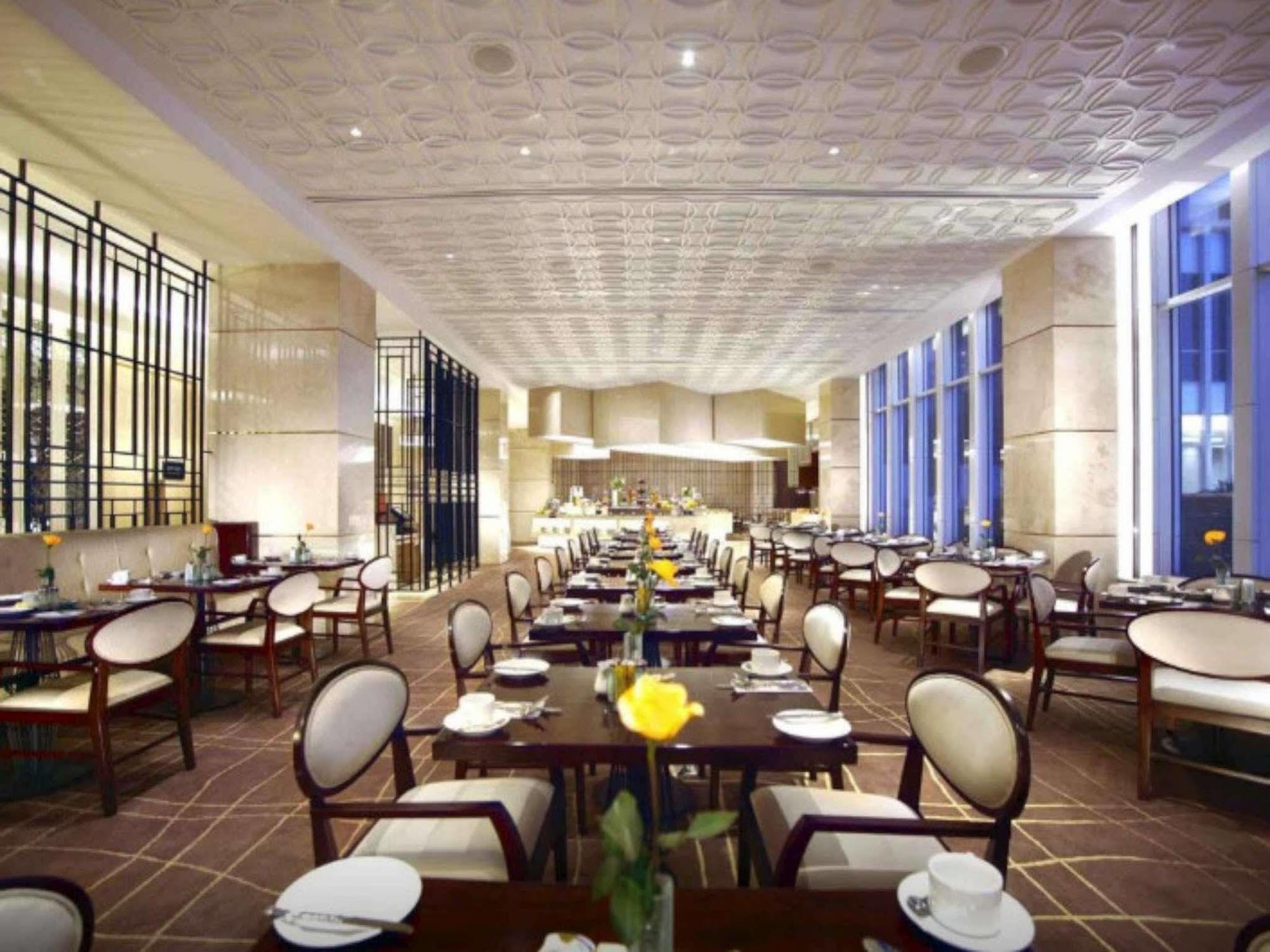 The Grove Suites By Grand Aston Джакарта Екстериор снимка
